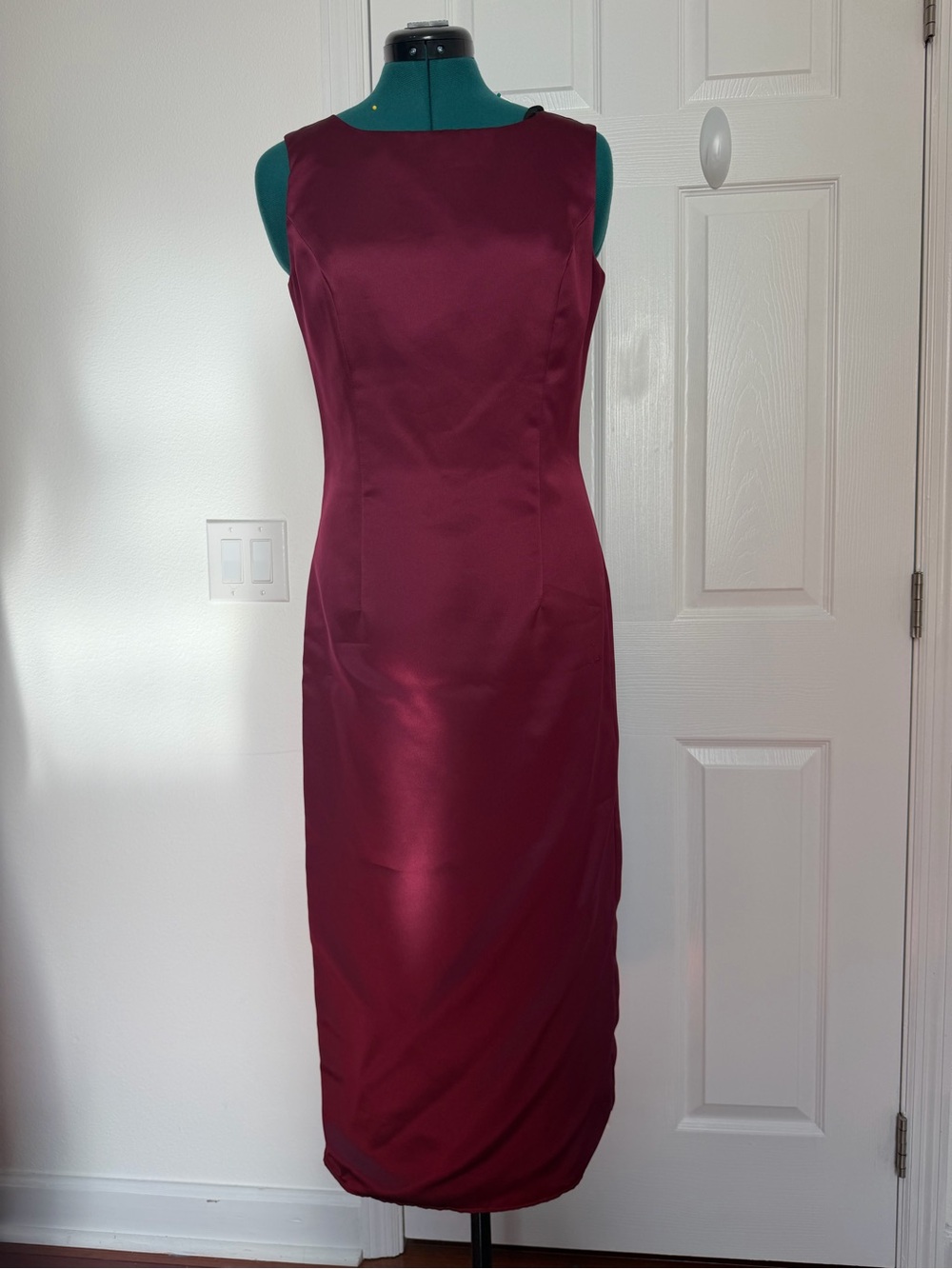 Burgundy satin-like a line midi dress w/ boat neckline